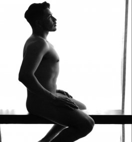 Dogistonlik yosh ayollar jinsiy aloqani onlayn tomosha qilishadi Prezervativ bilan jinsiy aloqa rus porno video